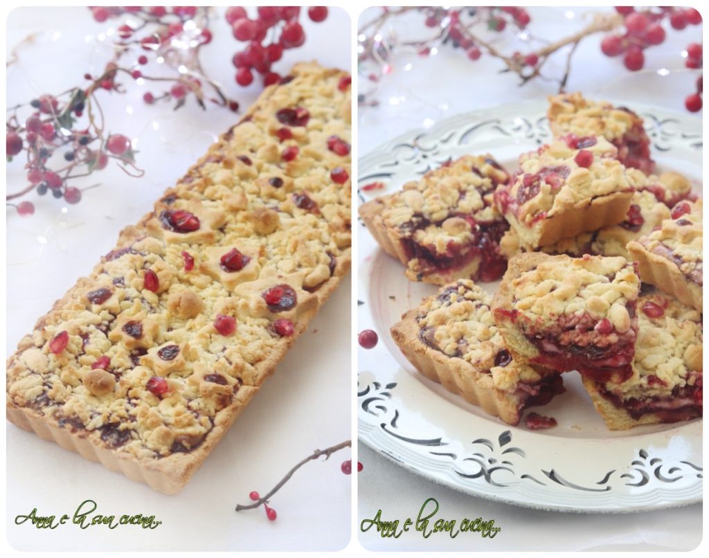 Christmas Crumble Cake with Pomegranate and Yogurt