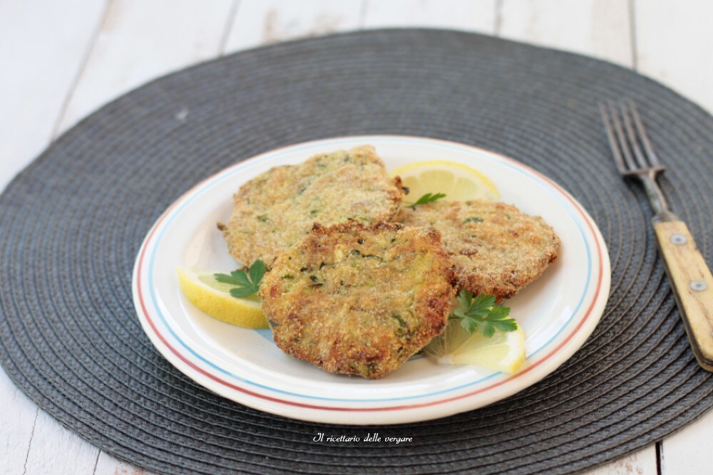 Zucchini and Tuna Burgers in Air Fryer