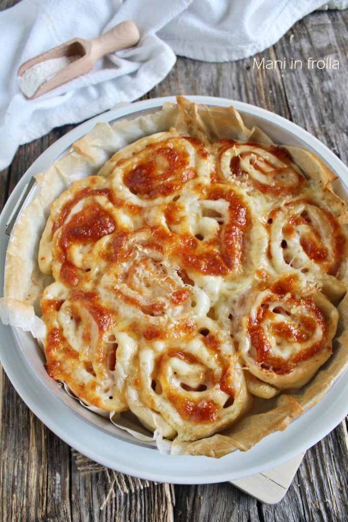 Pizza Dough Rolls with Ham and Cheese