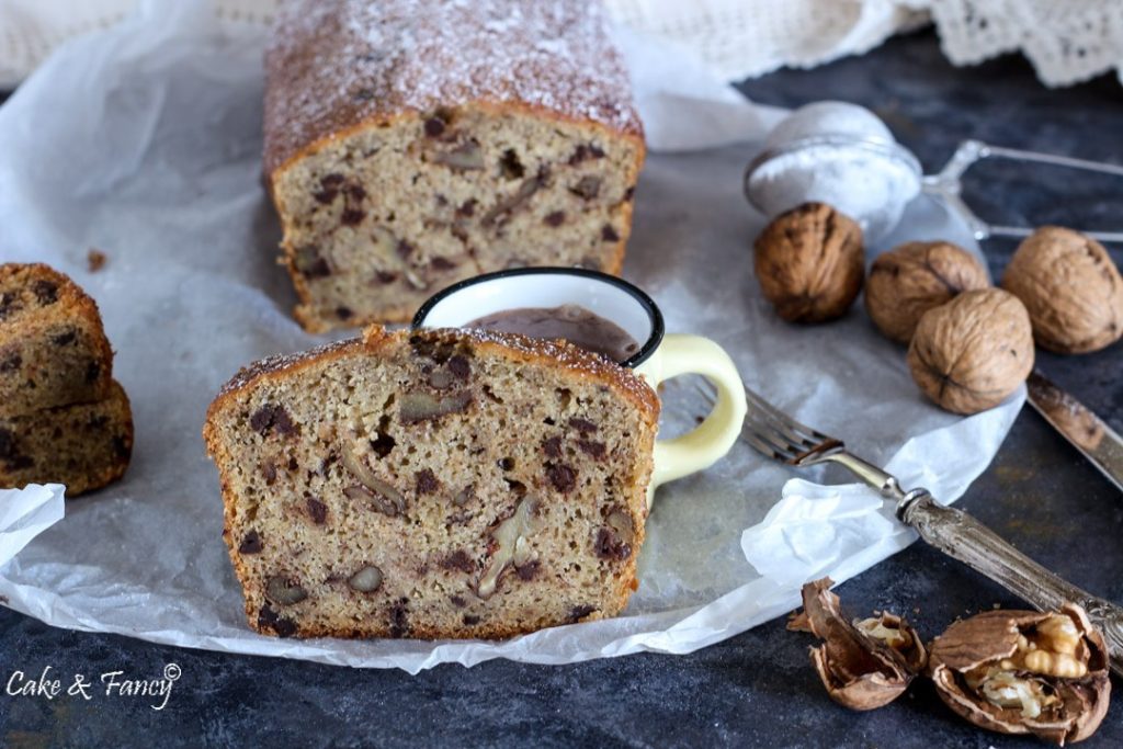 Banana Bread with Walnuts