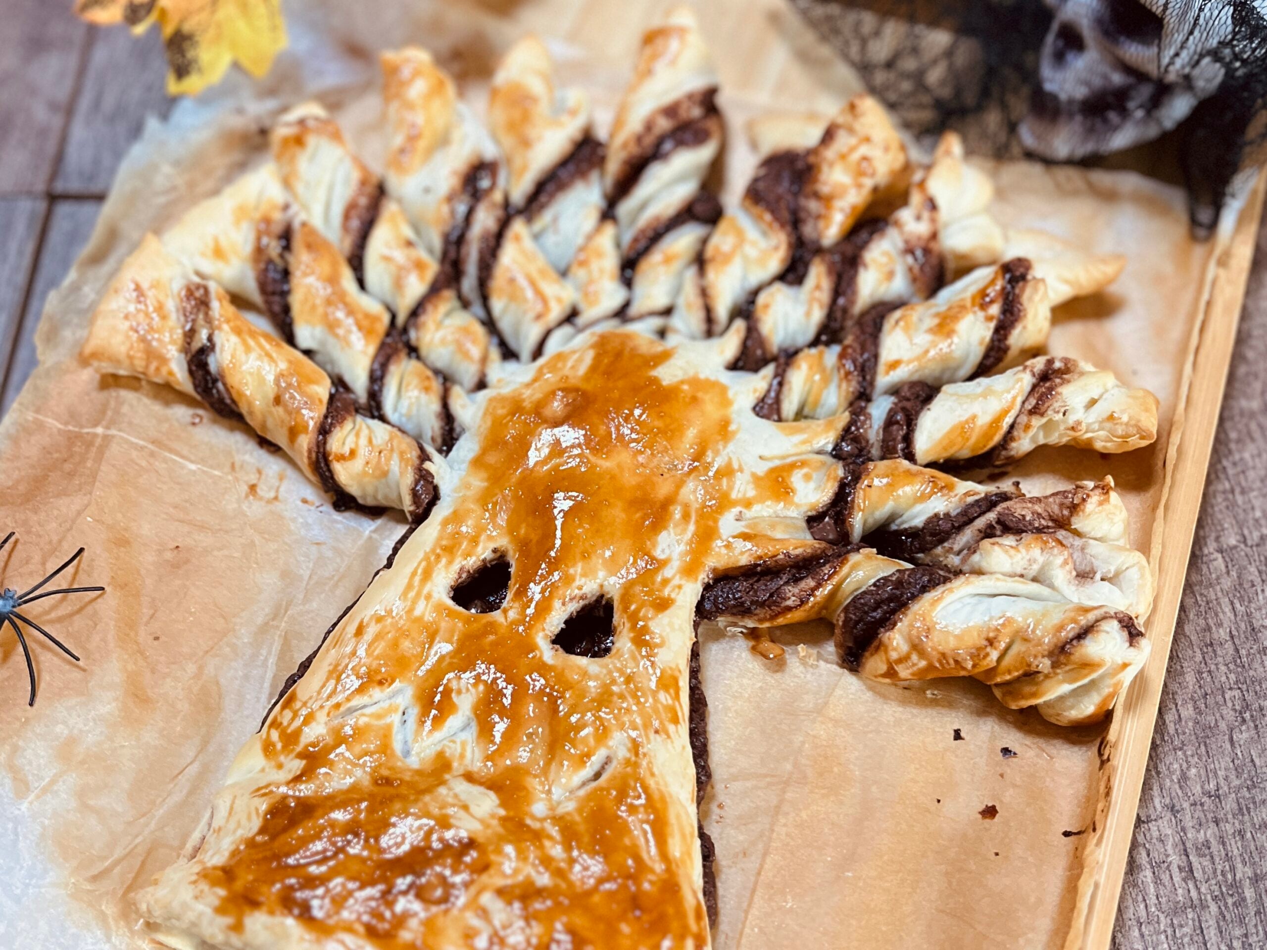 Halloween Puff Pastry Tree