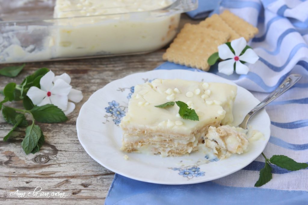 Grandma's Recipe for Dessert with Cream and Cookies