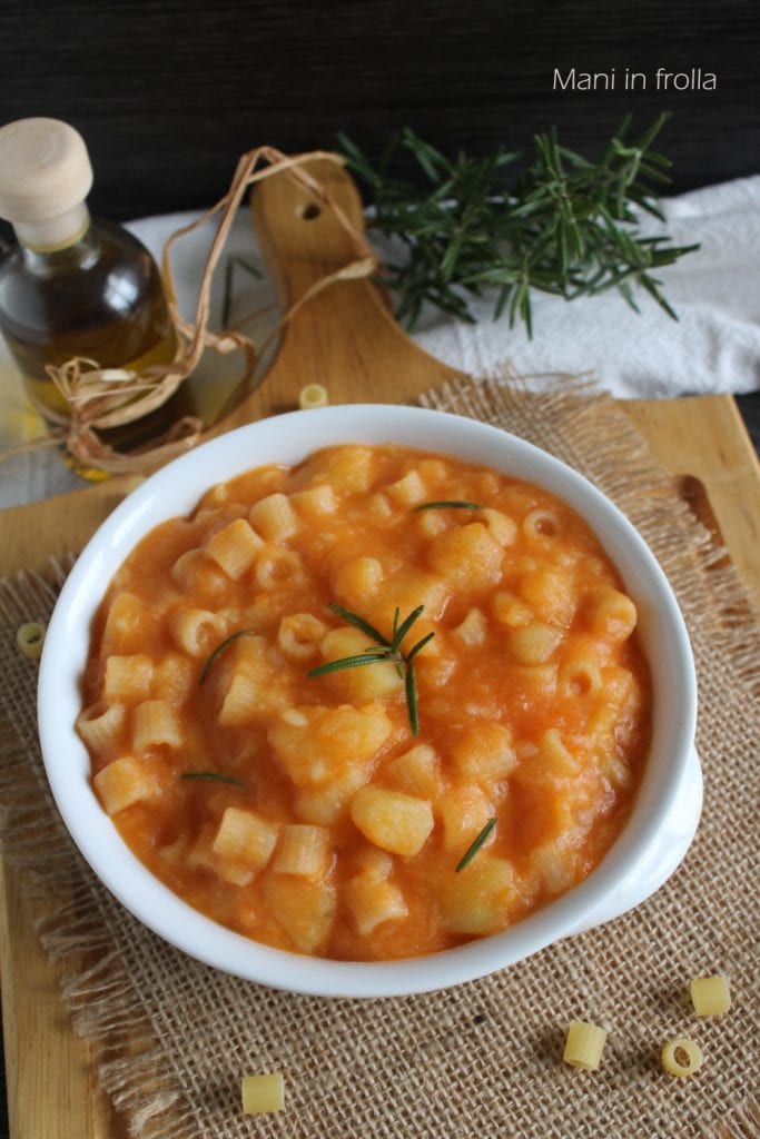 Pasta potatoes and provola
