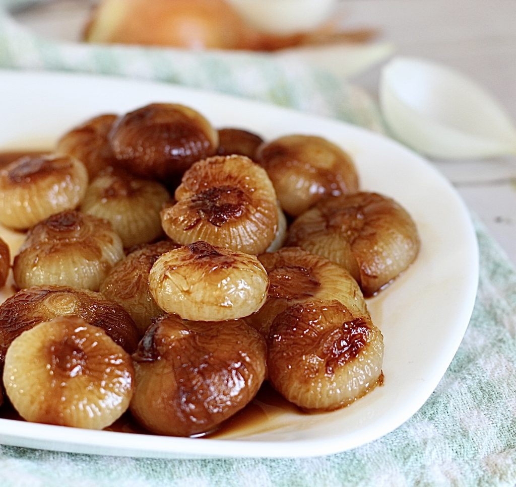 Sweet and Sour Onions with Flavorful Glaze, the Side Dish You'll Love
