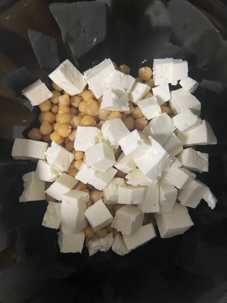 chickpea and melon salad