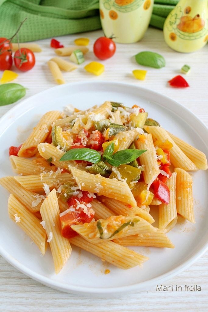 Pasta with Peppers and Zucchini