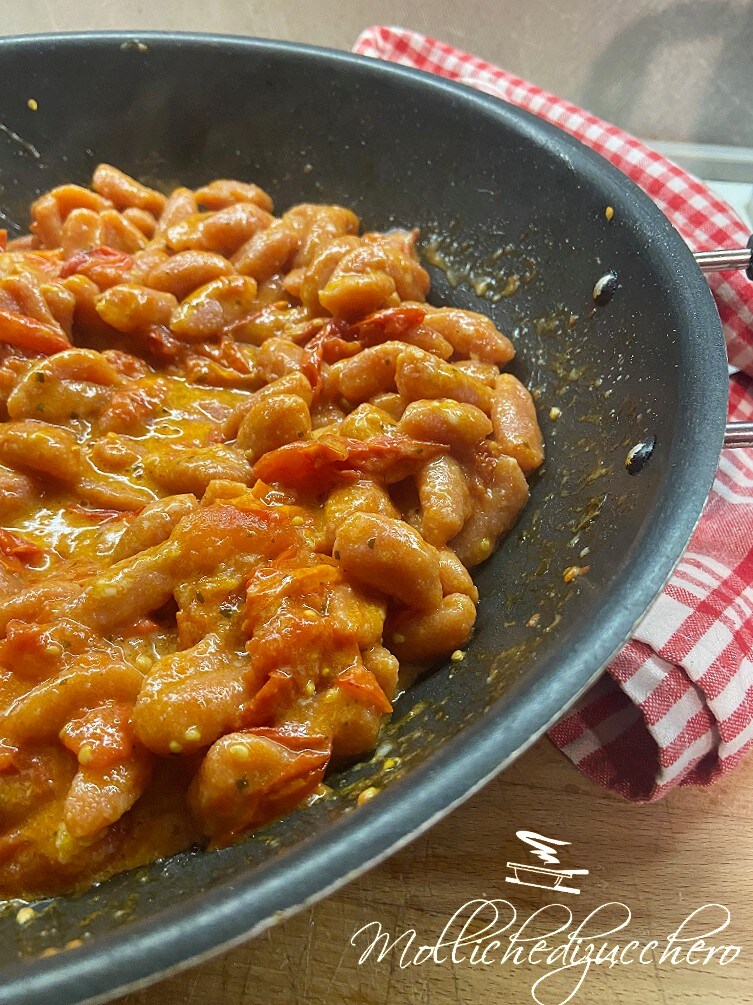 super quick cherry tomato pasta