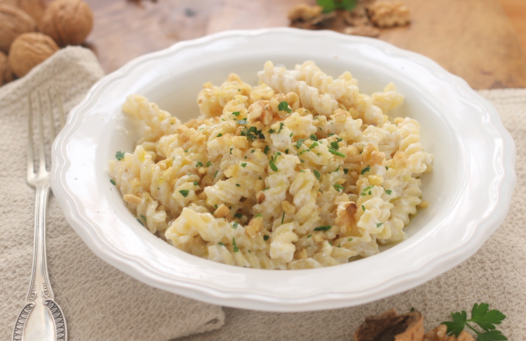 Pasta with Ricotta and Walnuts