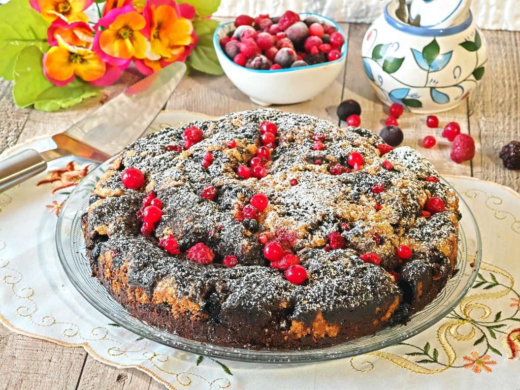 Chocolate Cake with Berry Crumble