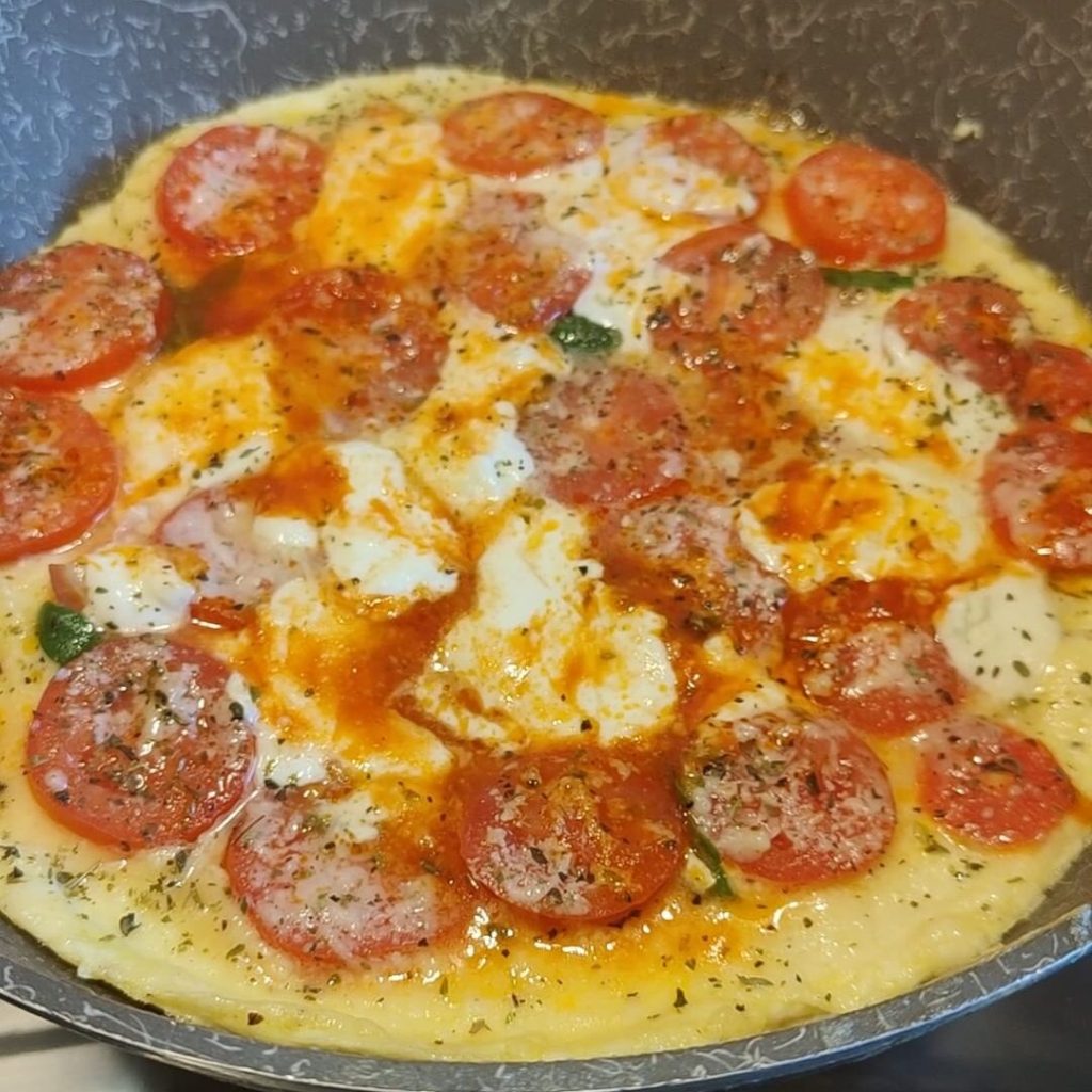 Fake Egg White Pizza in a Pan