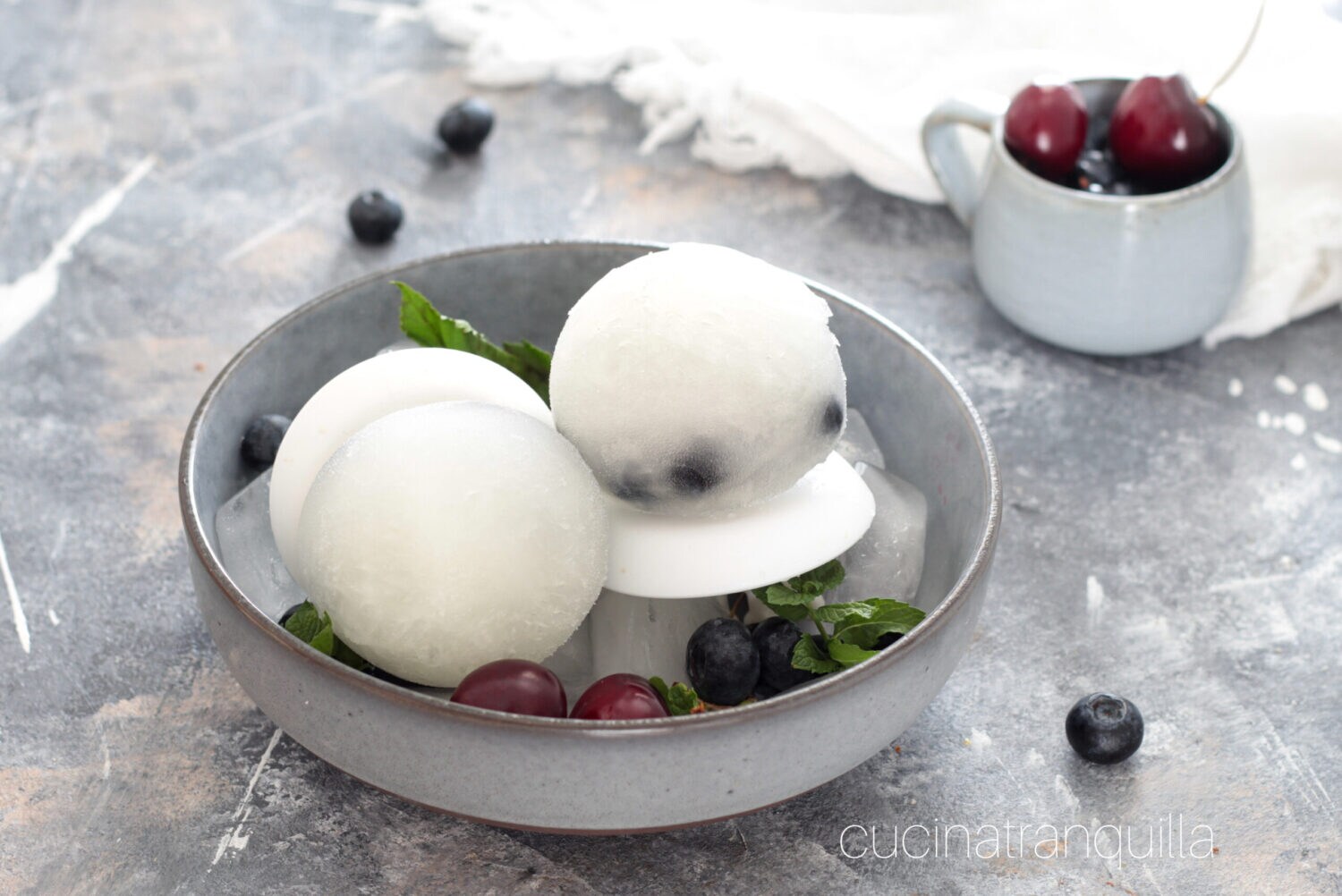 Lemon Popsicles with Blueberries