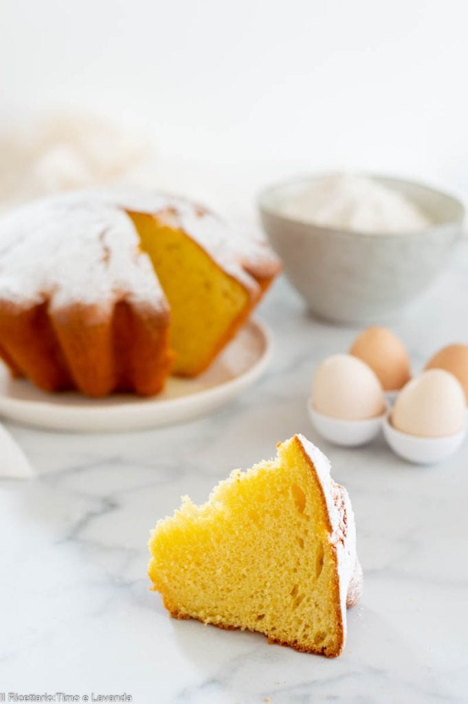 LIGHT GLUTEN-FREE CAKE