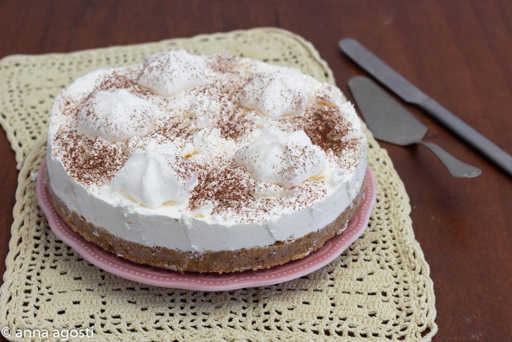 Leftover meringue cheesecake
