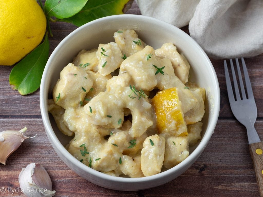 Lemon and Thyme Chicken in Slow Cooker
