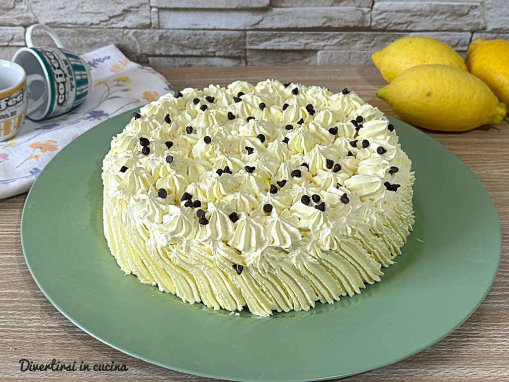 Lemon Cake Similar to Delight