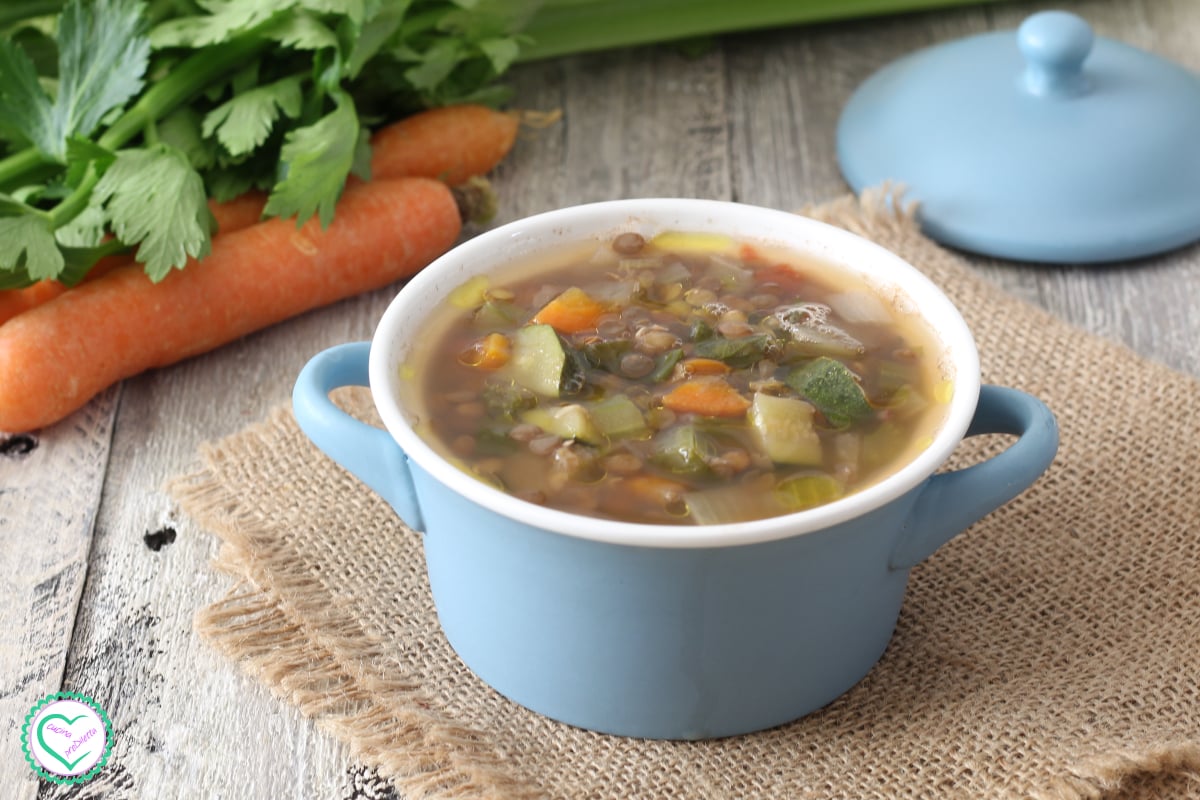 Lentil Soup with Carrots and Zucchini