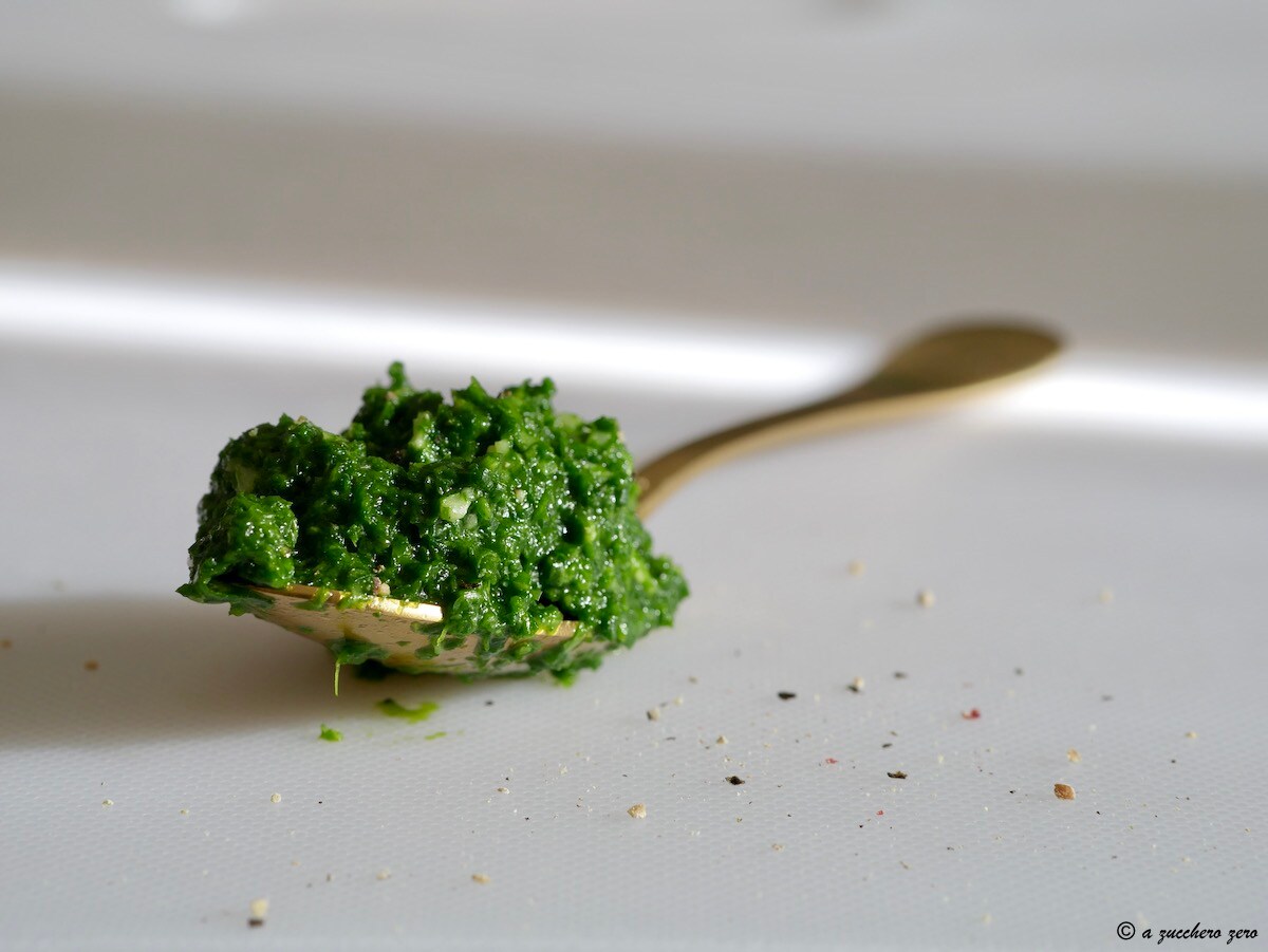 Light arugula pesto without garlic and cheese | light dressing recipe