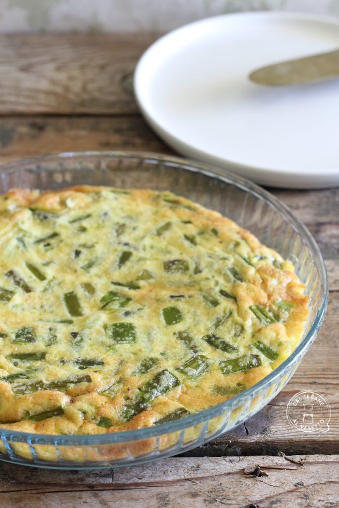 tray with egg and asparagus omelette cooked in microwave