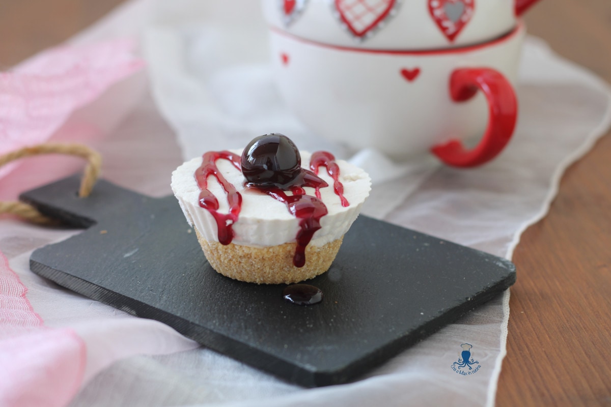 Mini Cherry Cheesecakes, No-Bake