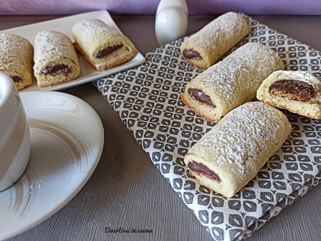 Nutella Filled Cookies