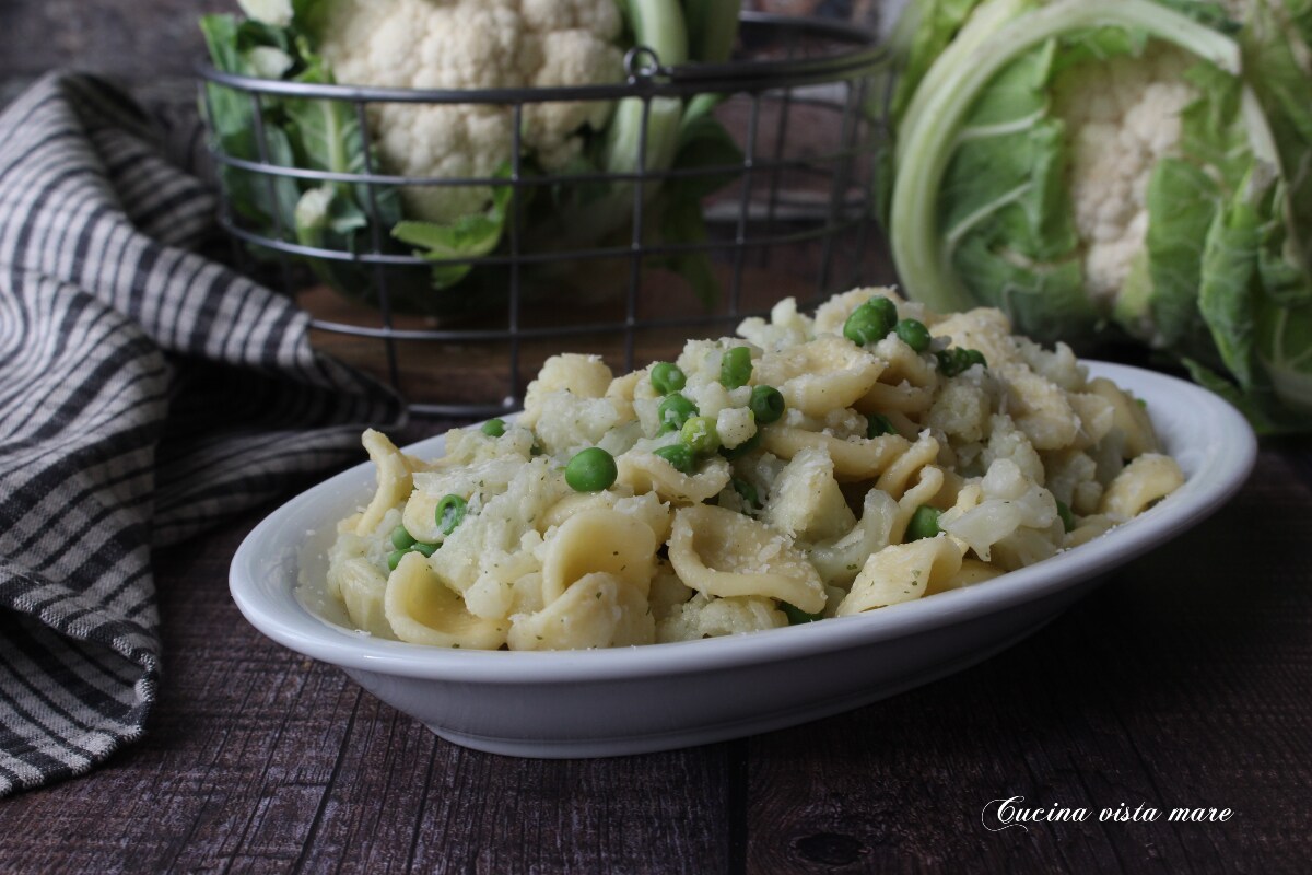 Orecchiette with Cauliflower and Peas