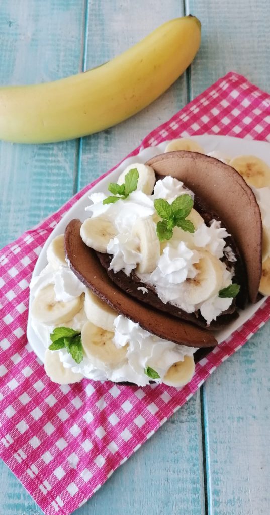 PANCAKES THAT THINK THEY ARE SWEET TACOS
