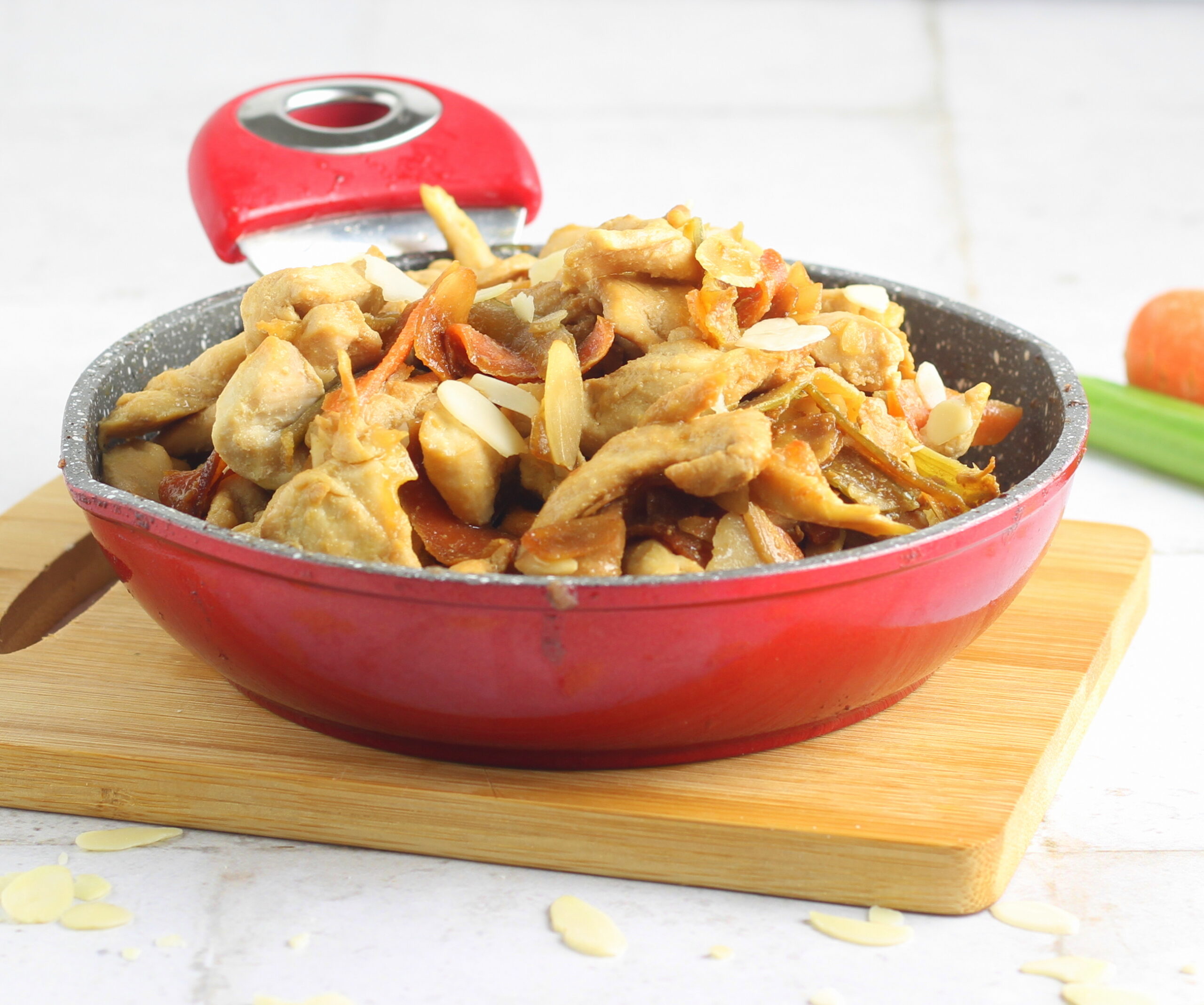 Chicken Strips with Almonds and Soy Sauce