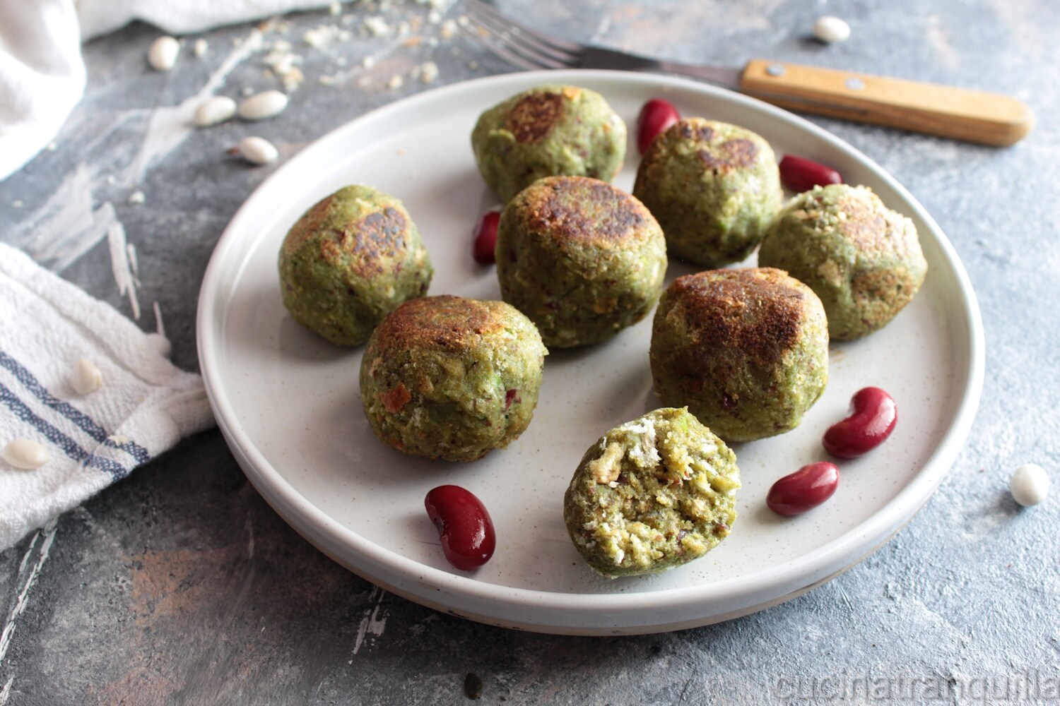 Broccoli and Red Bean Meatballs