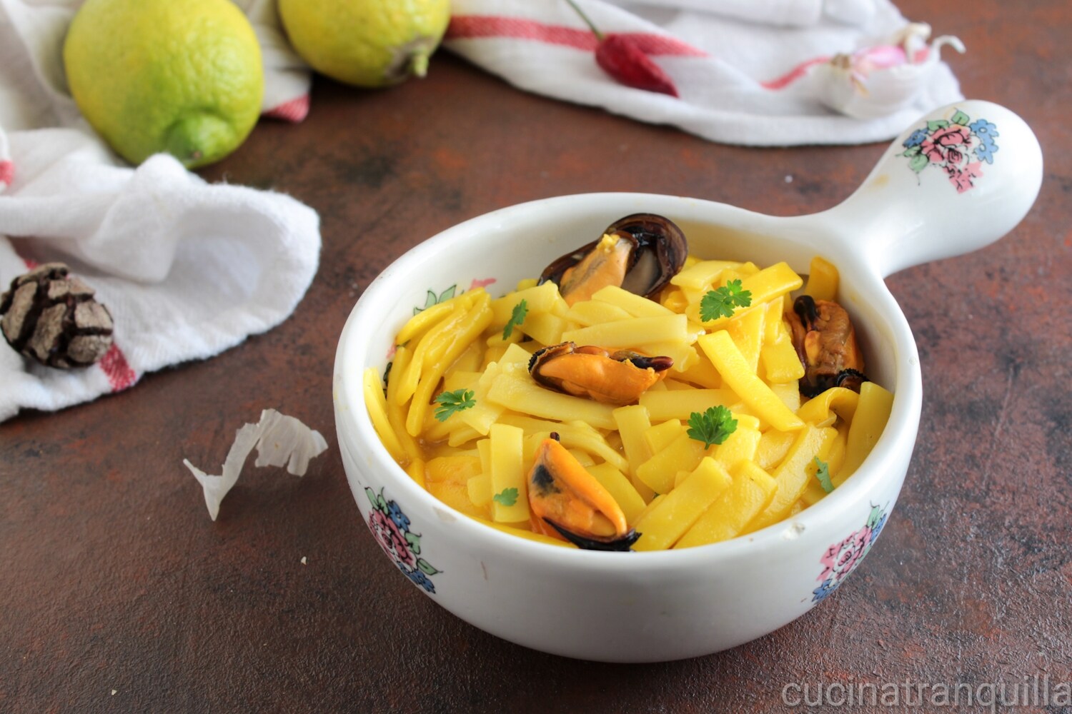 Abruzzo-style Sagne with Mussels and Saffron