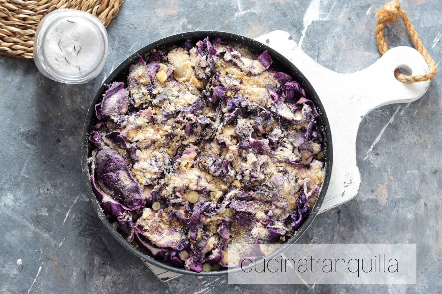 Microwave Gratinated Purple Cabbage