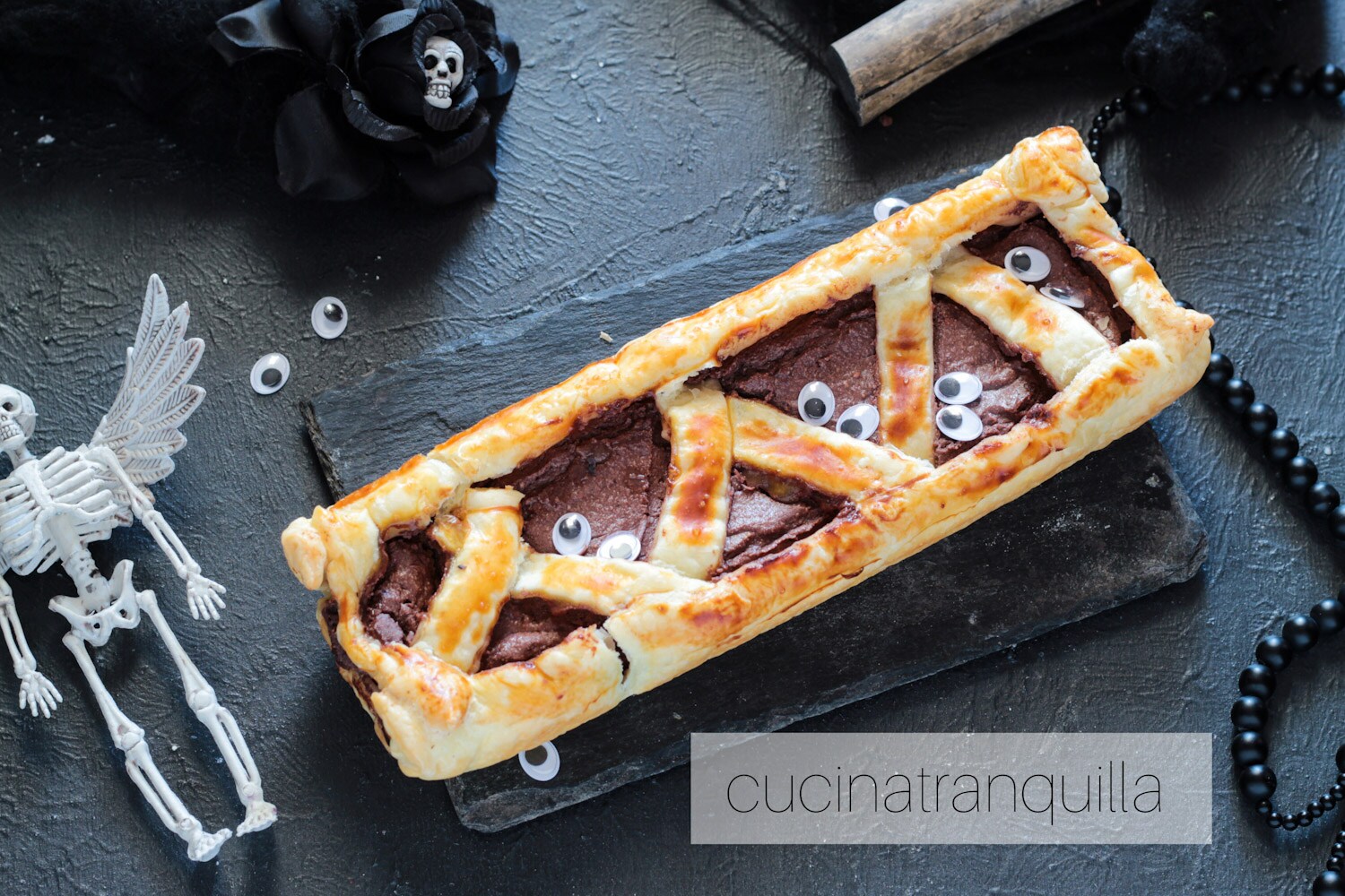 Sweet Puff Pastry Tomb