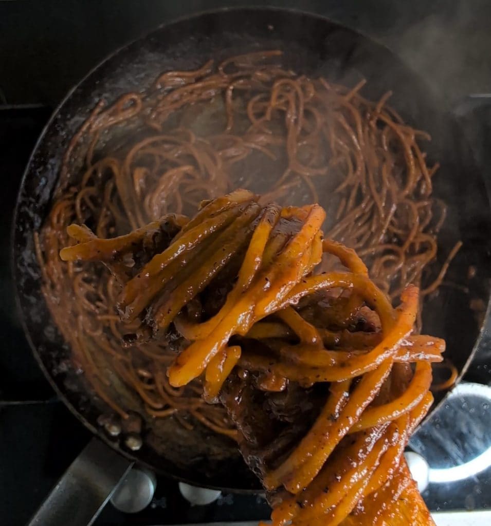 Spaghetti all' assassina: how to make them crispy and perfect