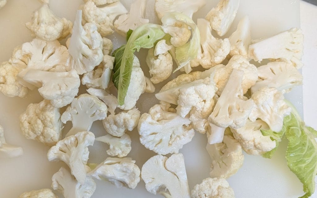 Recipe: Pan-fried Cauliflower with Tomato, an Irresistible Side Dish!