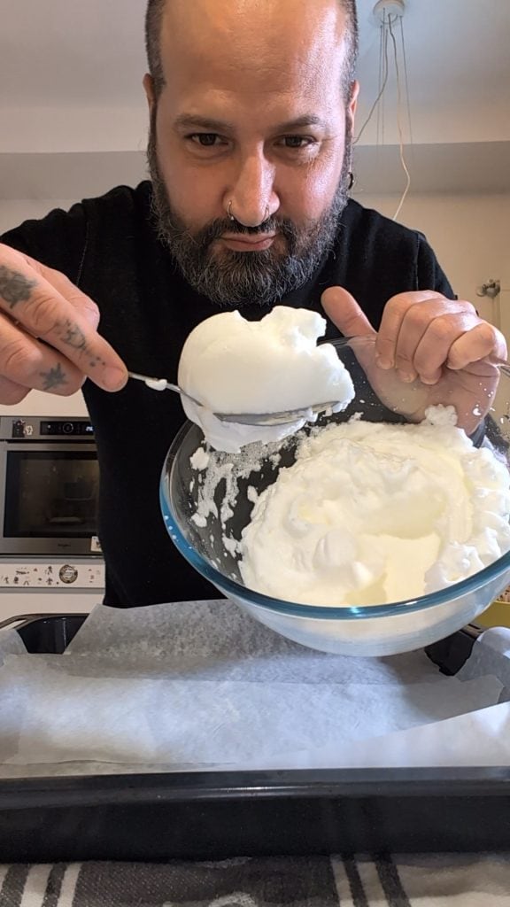 Magical Egg Clouds: The Soft and Spectacular Recipe That Will Impress Everyone at the Table