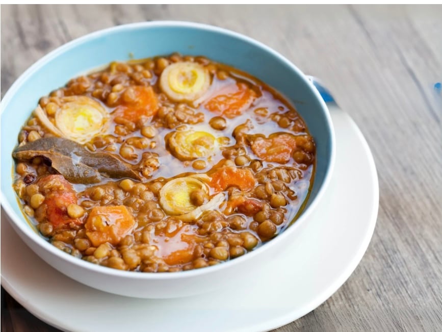 RED LENTIL AND CARROT SOUP