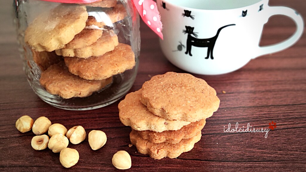 idolcidisusy hazelnut cookies