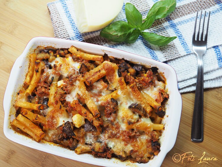 Pasta ‘ncasciata alla messinese: the Sicilian recipe loved by Montalbano