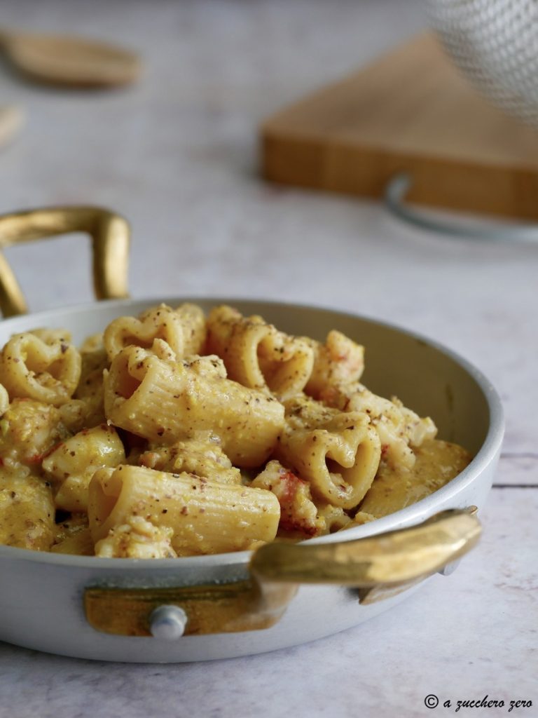 Pasta with pistachio pesto and shrimp