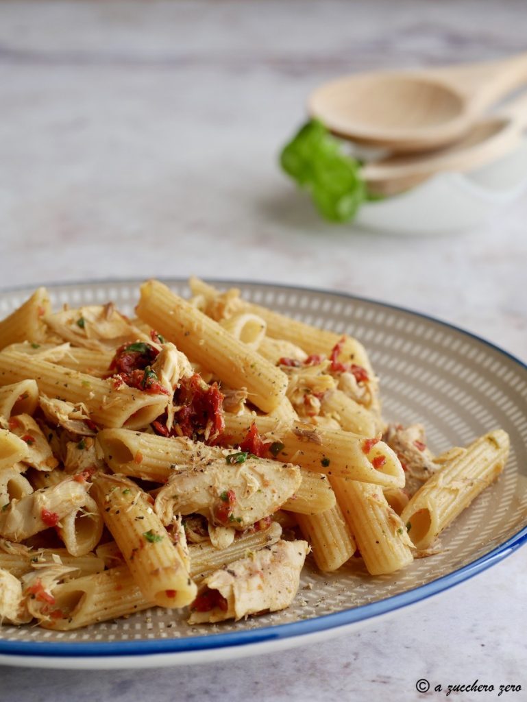 Pasta with Sundried Tomatoes, Mackerel, and Basil