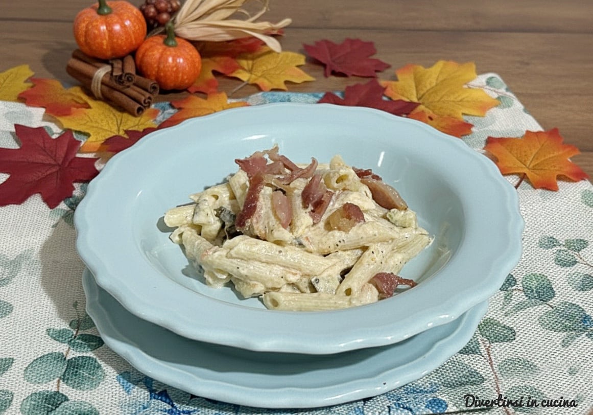 Pasta with Zucchini Cream, Cherry Tomatoes, Ricotta, and Crispy Bacon