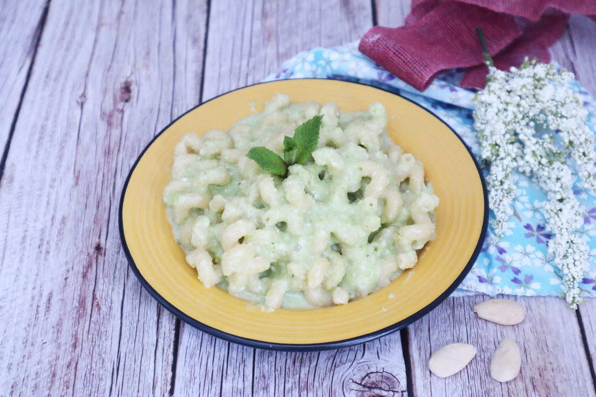 Pasta with Fava Bean Pesto