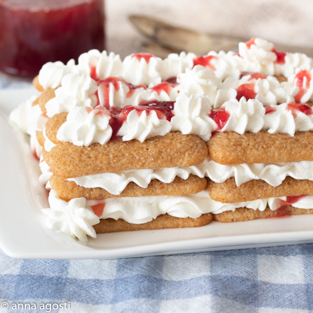 Pavesini Cake with Jam and Ricotta Cream