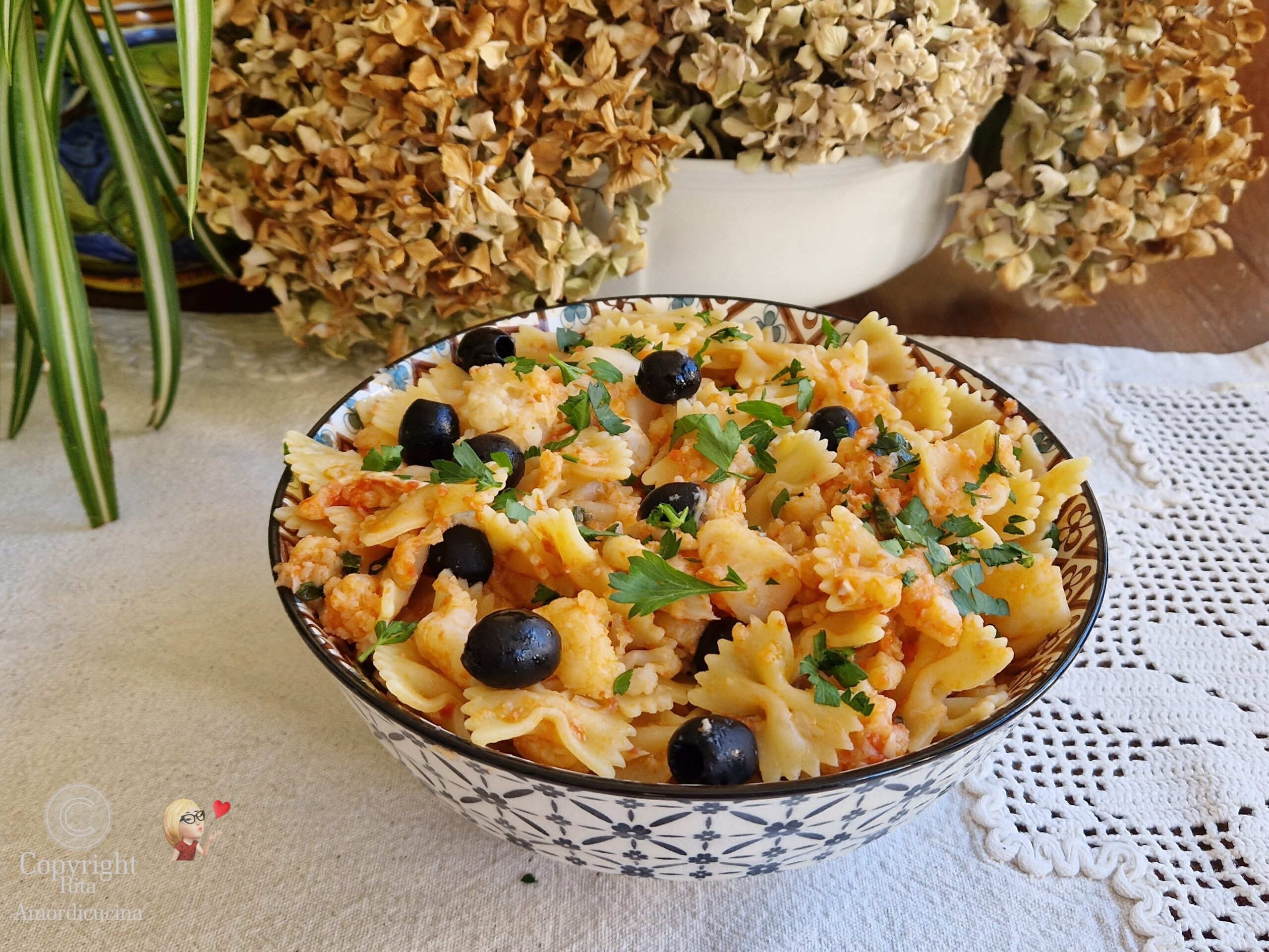 Pasta with Cauliflower and Black Olives