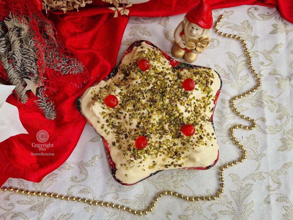 The Christmas Star with Mousseline Cream