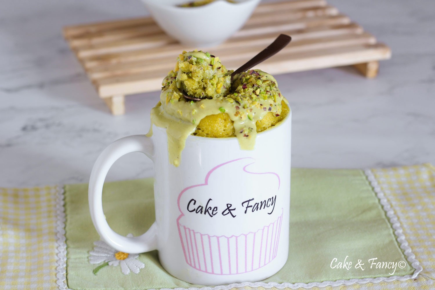 Pistachio Mug Cake