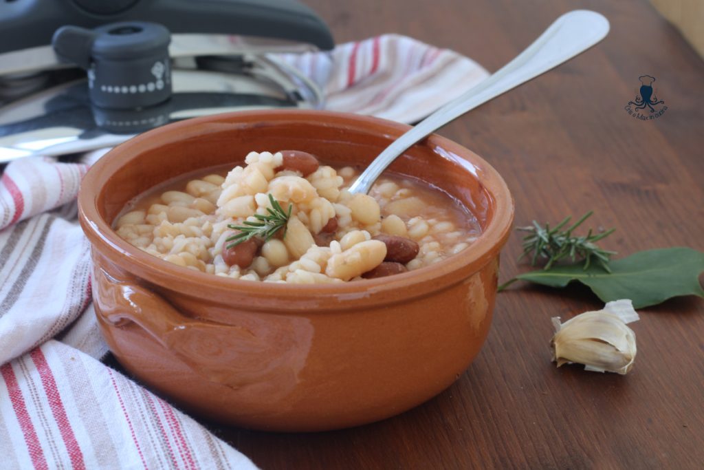 Pressure Cooker Rice and Beans1