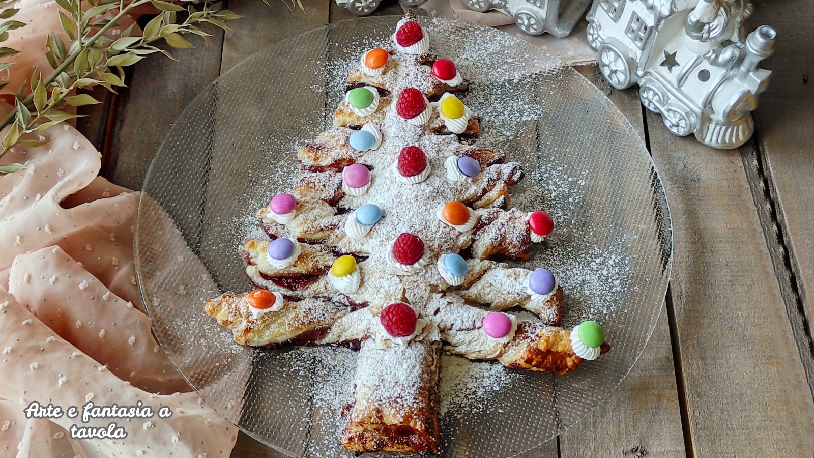 Puff Pastry Tree with Jam
