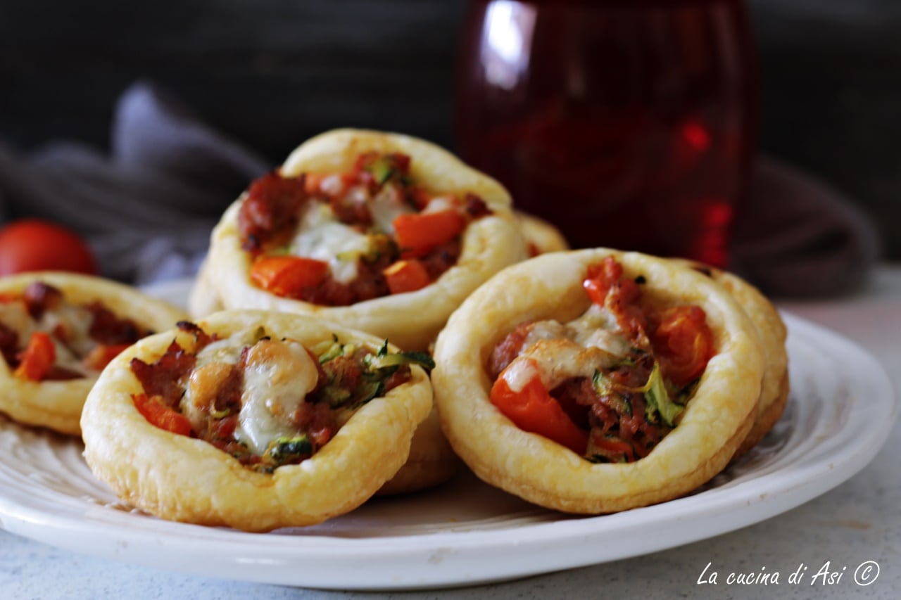 Quick Puff Pastry with Zucchini and Sausage