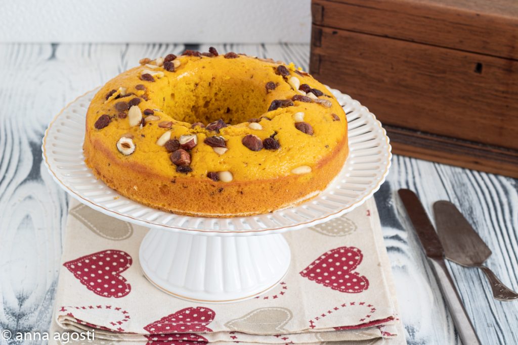 Pumpkin and chocolate bundt cake with nuts