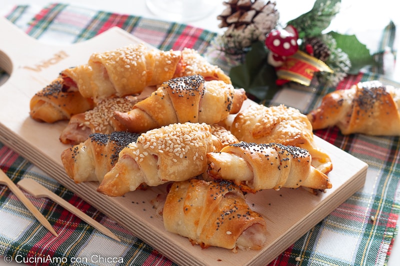 Quick Croissants with Ham and Cheese